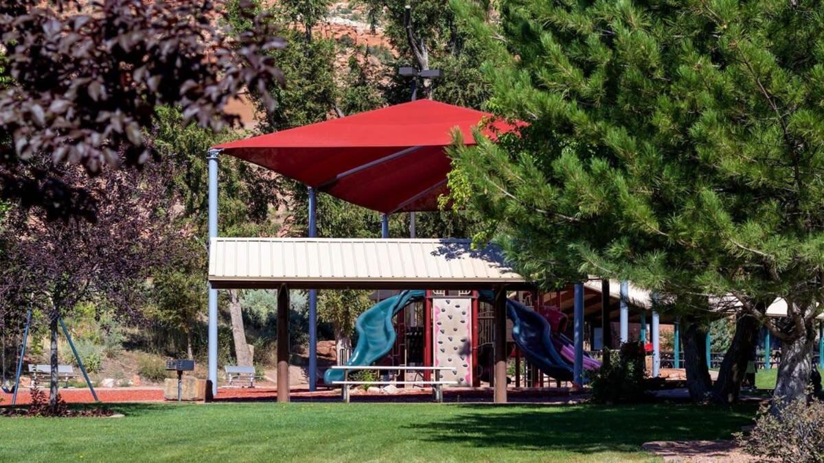 Timber & Tin F 2Bed 2Bath W Pool & Rooftop Deck Kanab Extérieur photo